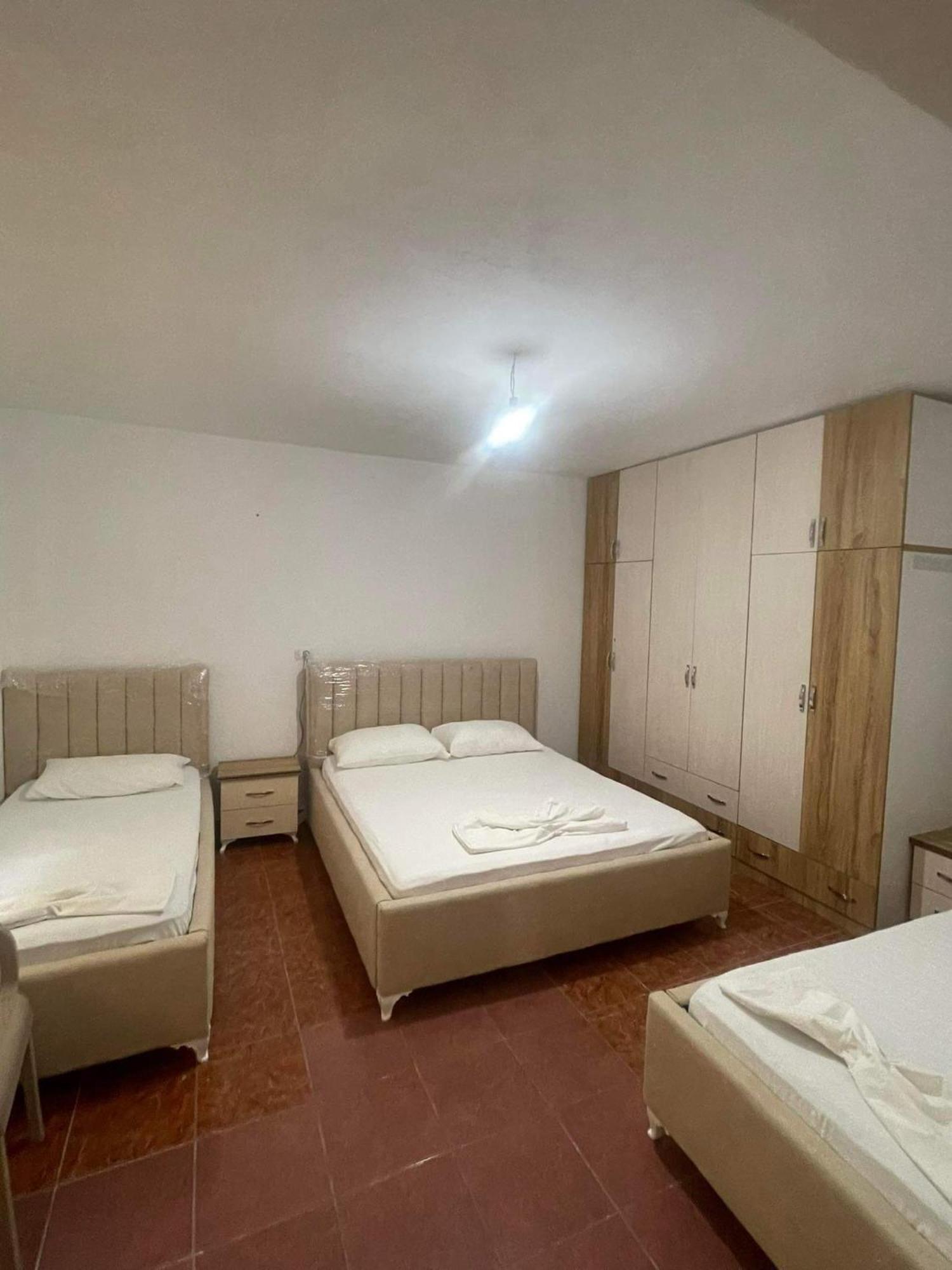Hotel Gjika Sarandë Exteriör bild